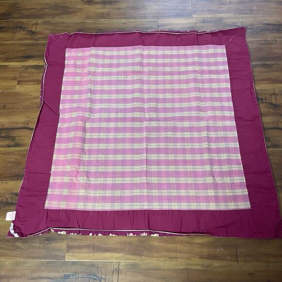 April Cornell Tablecloth 46" Square 2000 Burgundy Floral Plaid Cotton Card Table - Picture 2 of 8